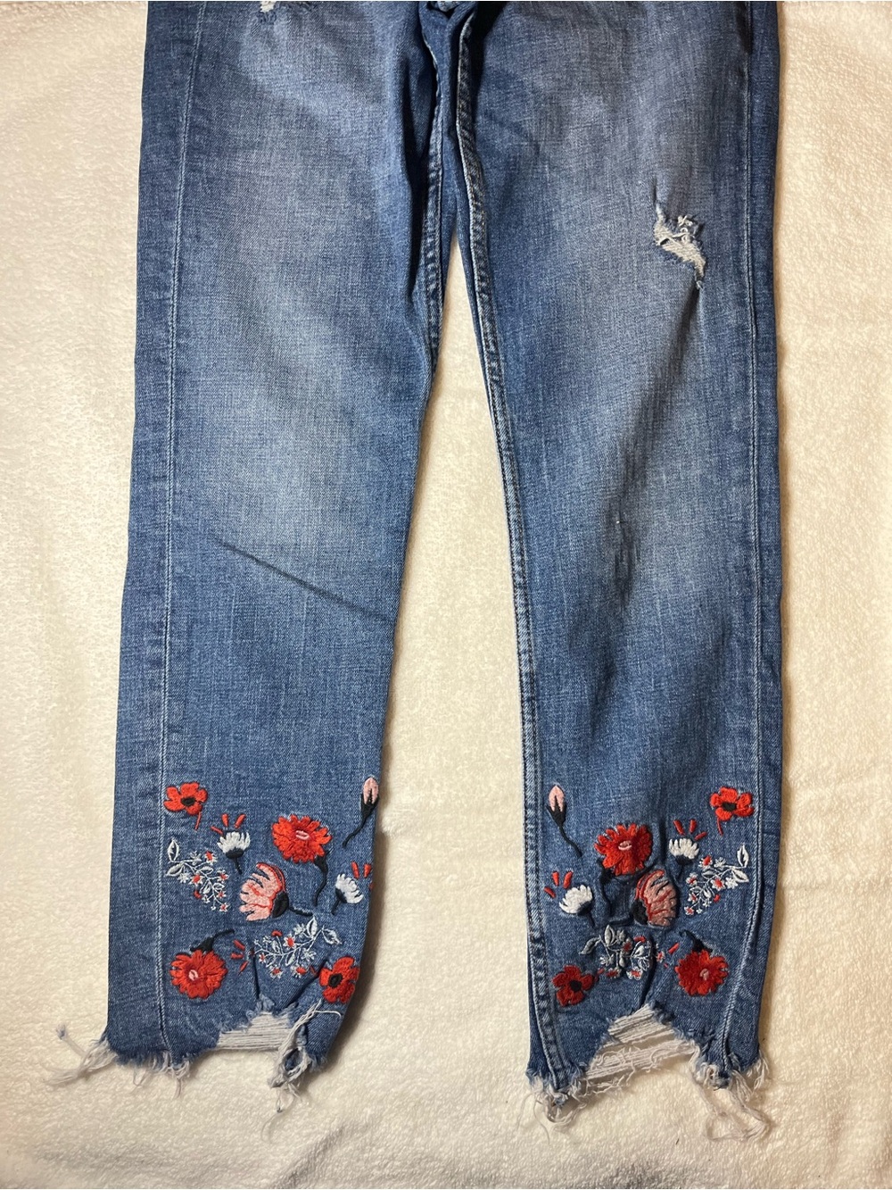 H&M Blue Cropped Jeans with Red & Pink Floral Embroidery